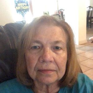 Meet your Posher, Carole